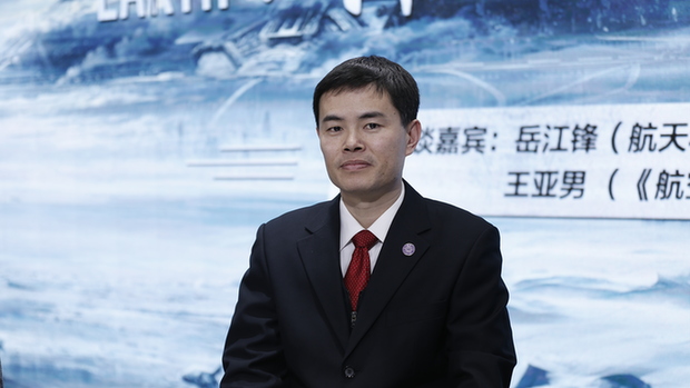 航空航天专家做客光明网 解读《流浪地球》“硬核”军事科技