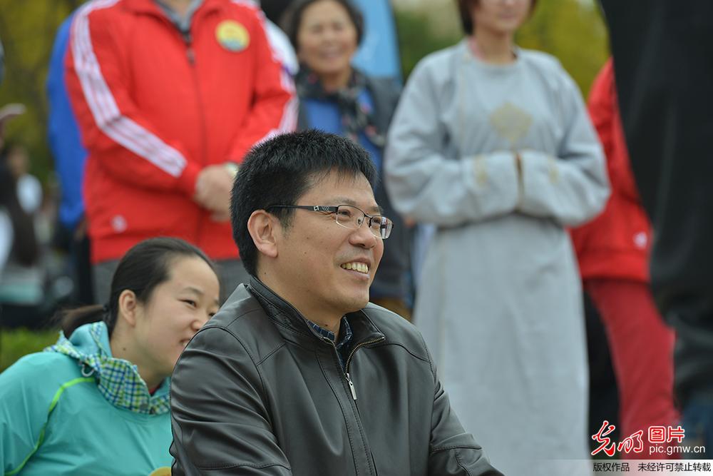 “中国好网民领跑网络重阳节”活动在京举办 “中国好网民领跑网络重阳节”活动在京举办